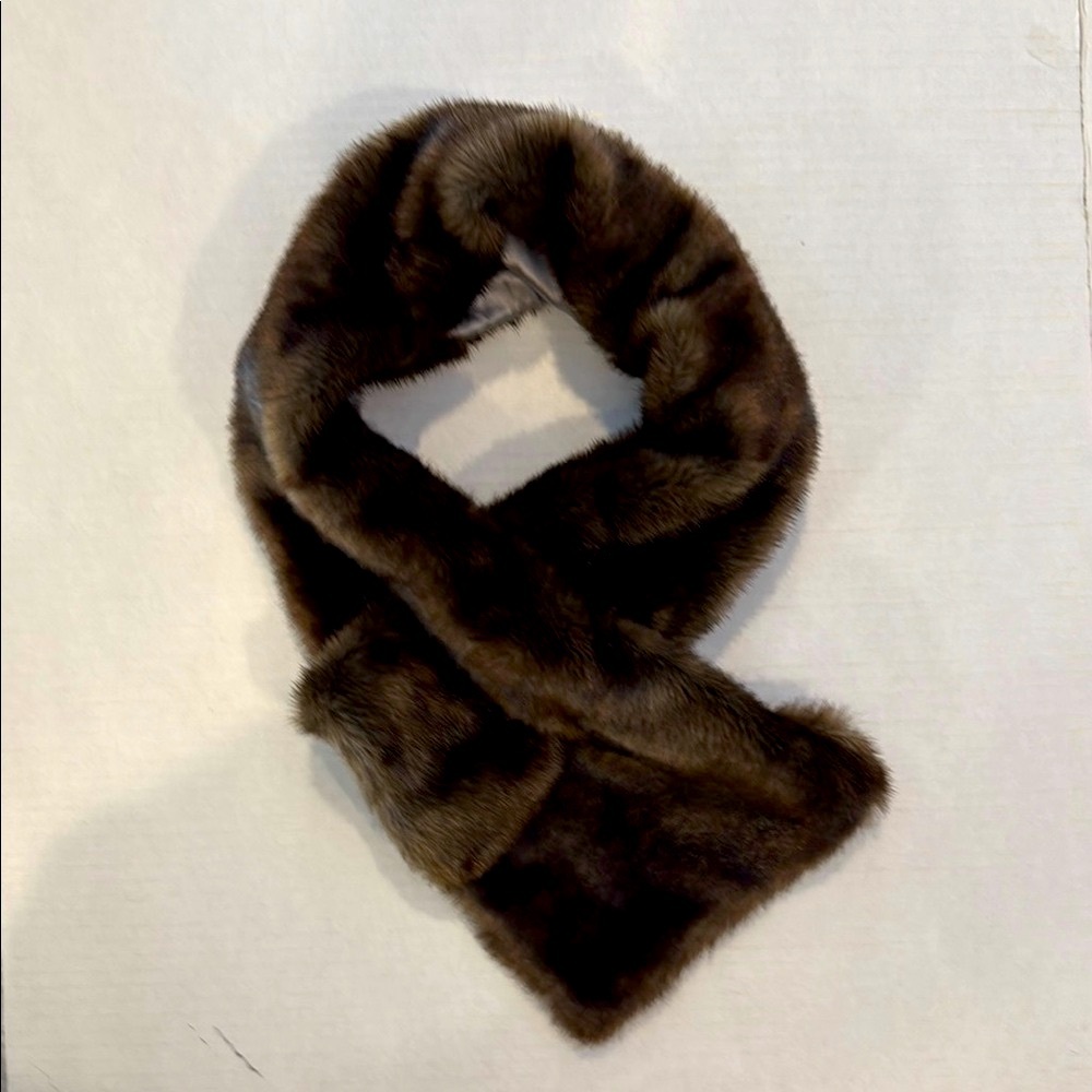 Stevie Mac Luxurious Brown Faux Fur Stole - Picture 7 of 8
